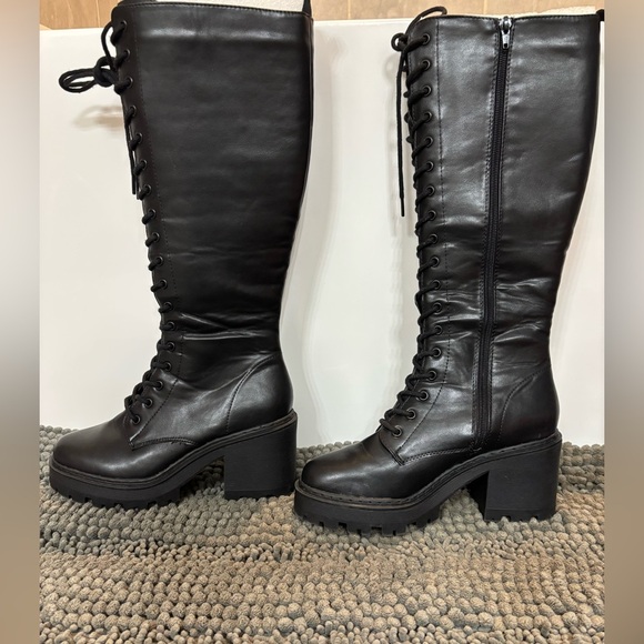 Nasty Gal Black Lace-Up Chunky Knee-High Boots - Picture 4 of 10